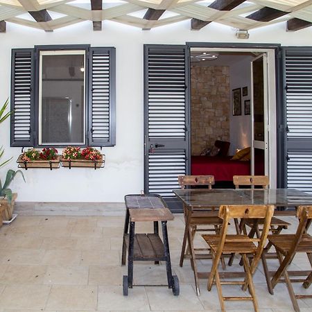 Beb Nonno Baffo Bed & Breakfast Avola Dış mekan fotoğraf